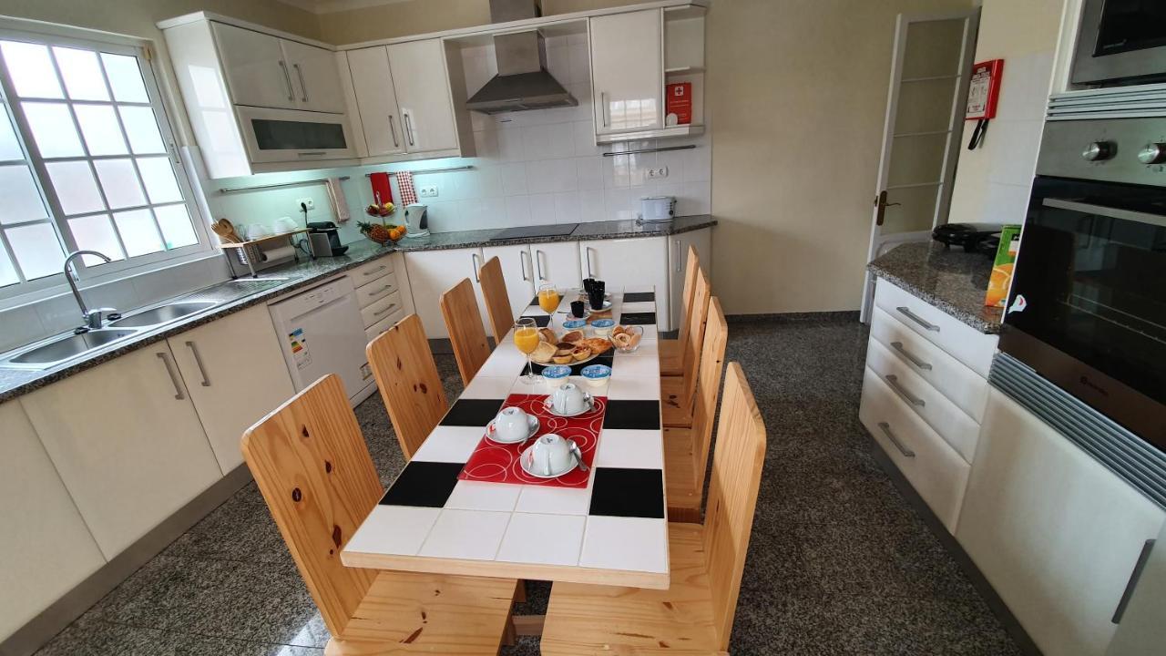Bruma Hostel Ponta Delgada  Ngoại thất bức ảnh