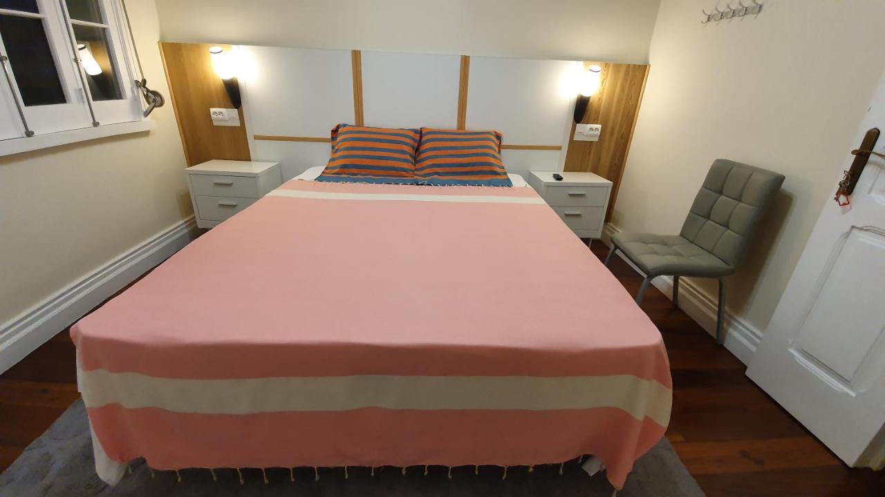 Bruma Hostel Ponta Delgada  Ngoại thất bức ảnh